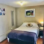 Miraflores House Private Rooms